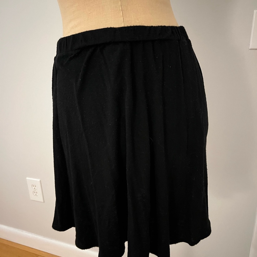 Elegant Black Women's Skirt